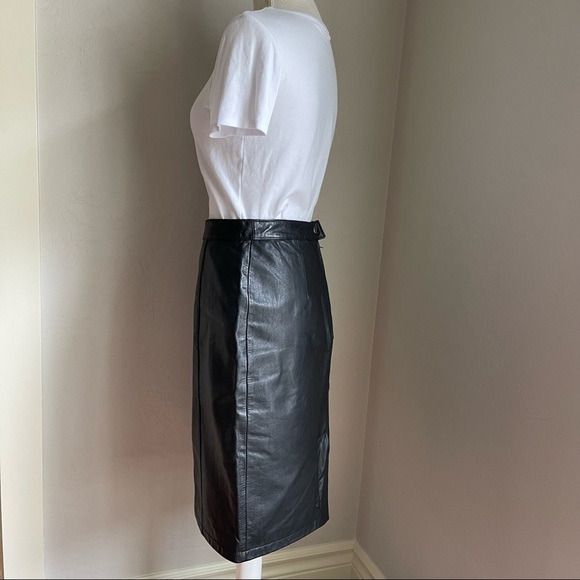 Cayenne Black Leather Pencil Skirt Size: 9/10 - Picture 2 of 11